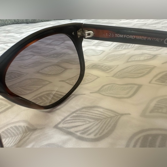 Tom Ford Olivier TF236 Sunglasses - Used with scratches!! - Picture 9 of 14